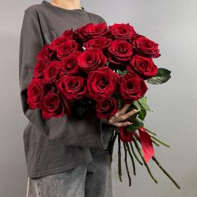 21 Красная роза, высота 1 метр