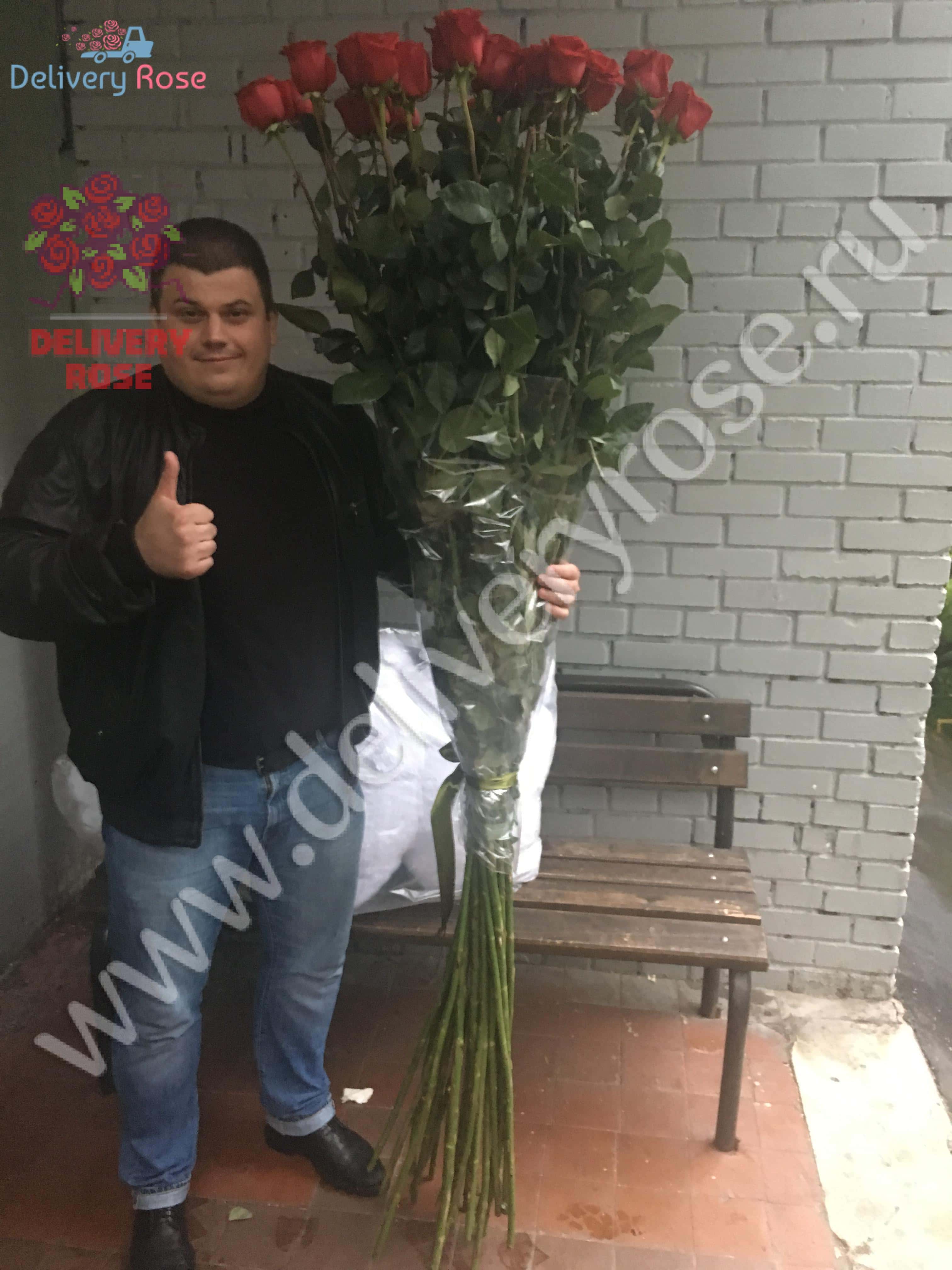 25 гигантских красных роз 200см