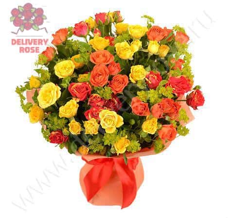 Букет из кустовых роз «Яркая муза»